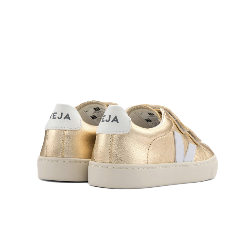 Veja Esplar ChromeFree Leather Platine White | Oscea Sustainable Gifts for Kids