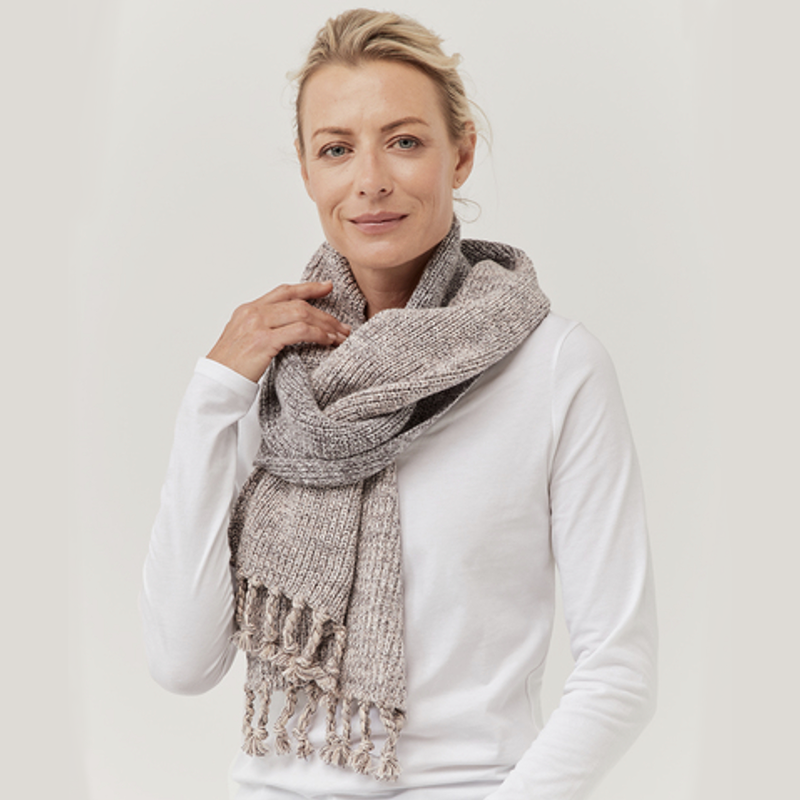 Pact Organic Cotton Cozy Knit Fringe Scarf | Oscea Sustainable Gifts for Her
