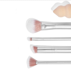 RMS The Pro Kit Makeup Brushes | Oscea Sustainable Gifts for Her